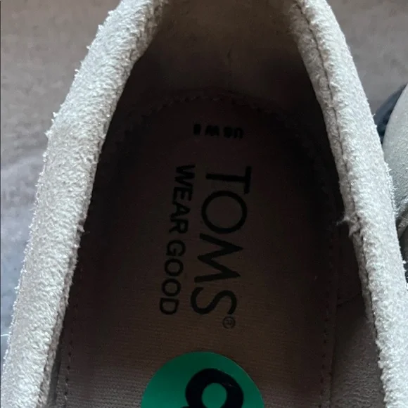 Toms Metallic Cream Leather Loafers brand new never worn sz 8 - Picture 5 of 11